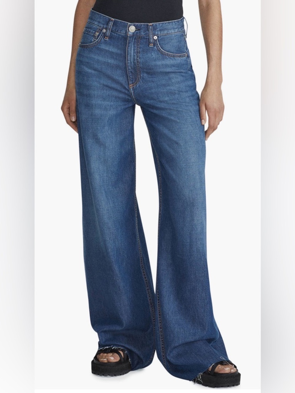 rag & bone. Sofie High-Rise Ultra Wide Leg Jean. Otto Wash. size 30.